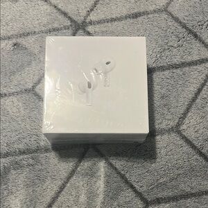 Apple AirPods Pro in Classic White